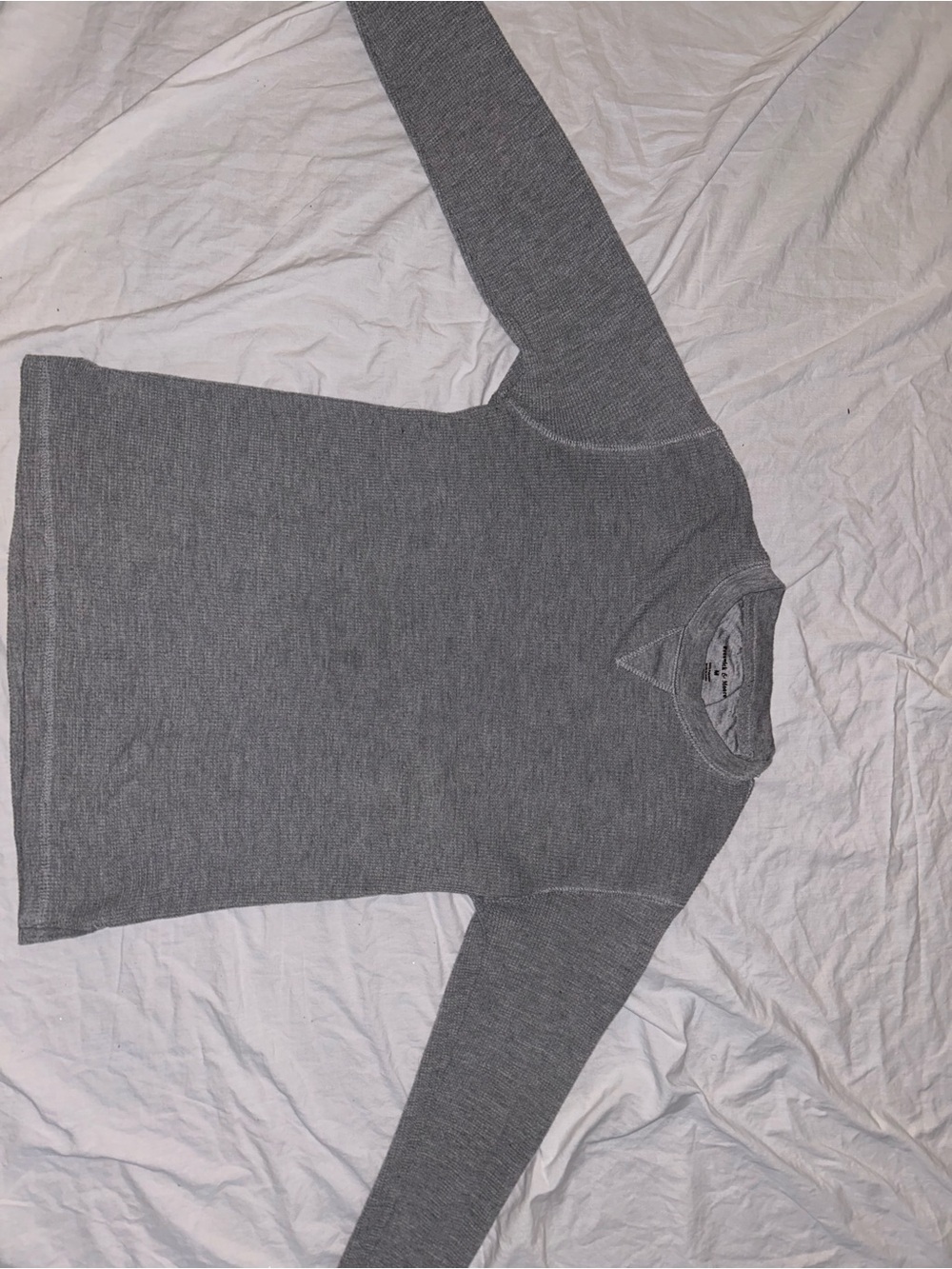 Preswick & Moore Heather Gray Ribbed Crew Sweatshirt - Picture 9 of 13
